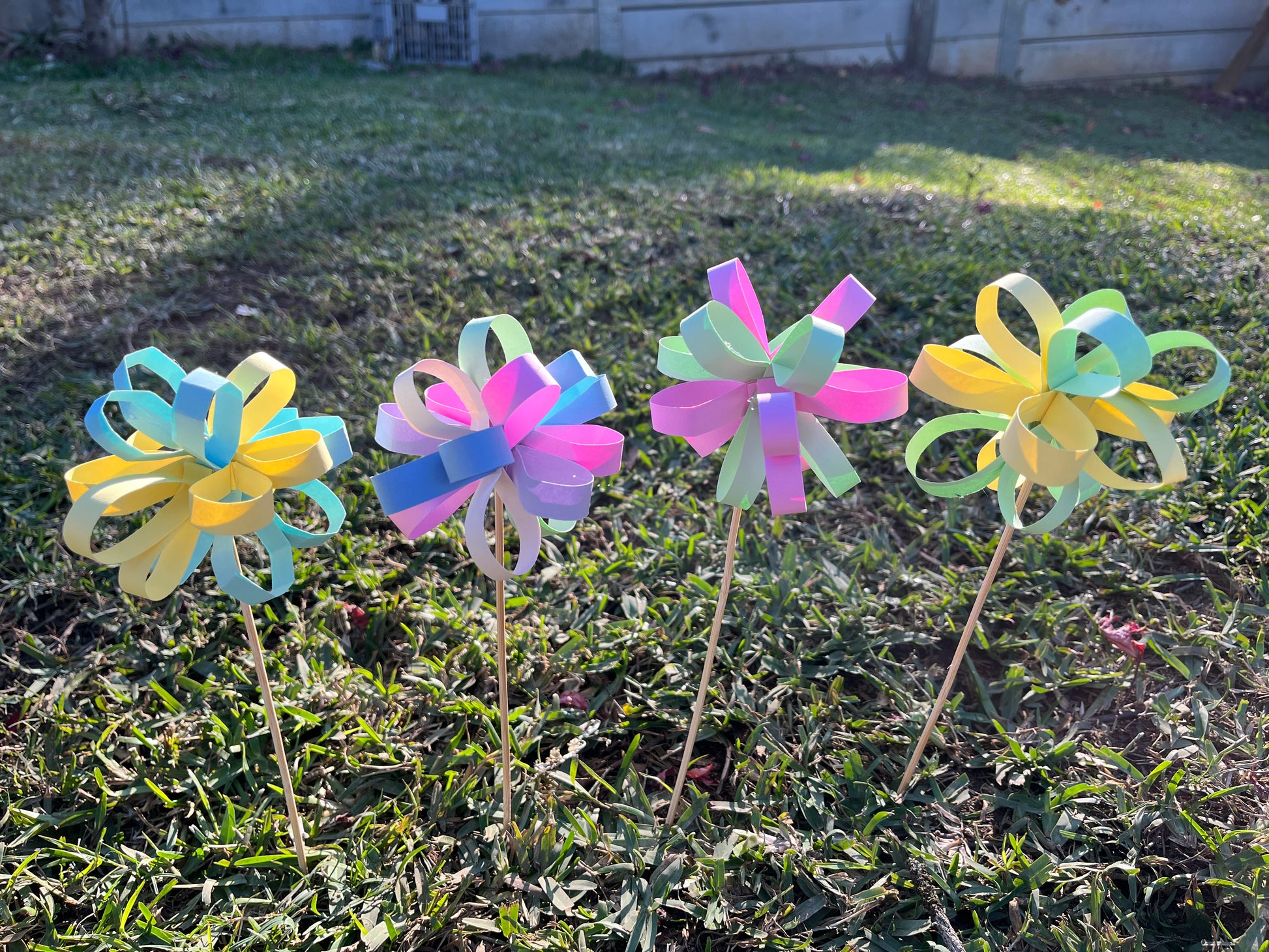 Small flowers - Pastel  Colours