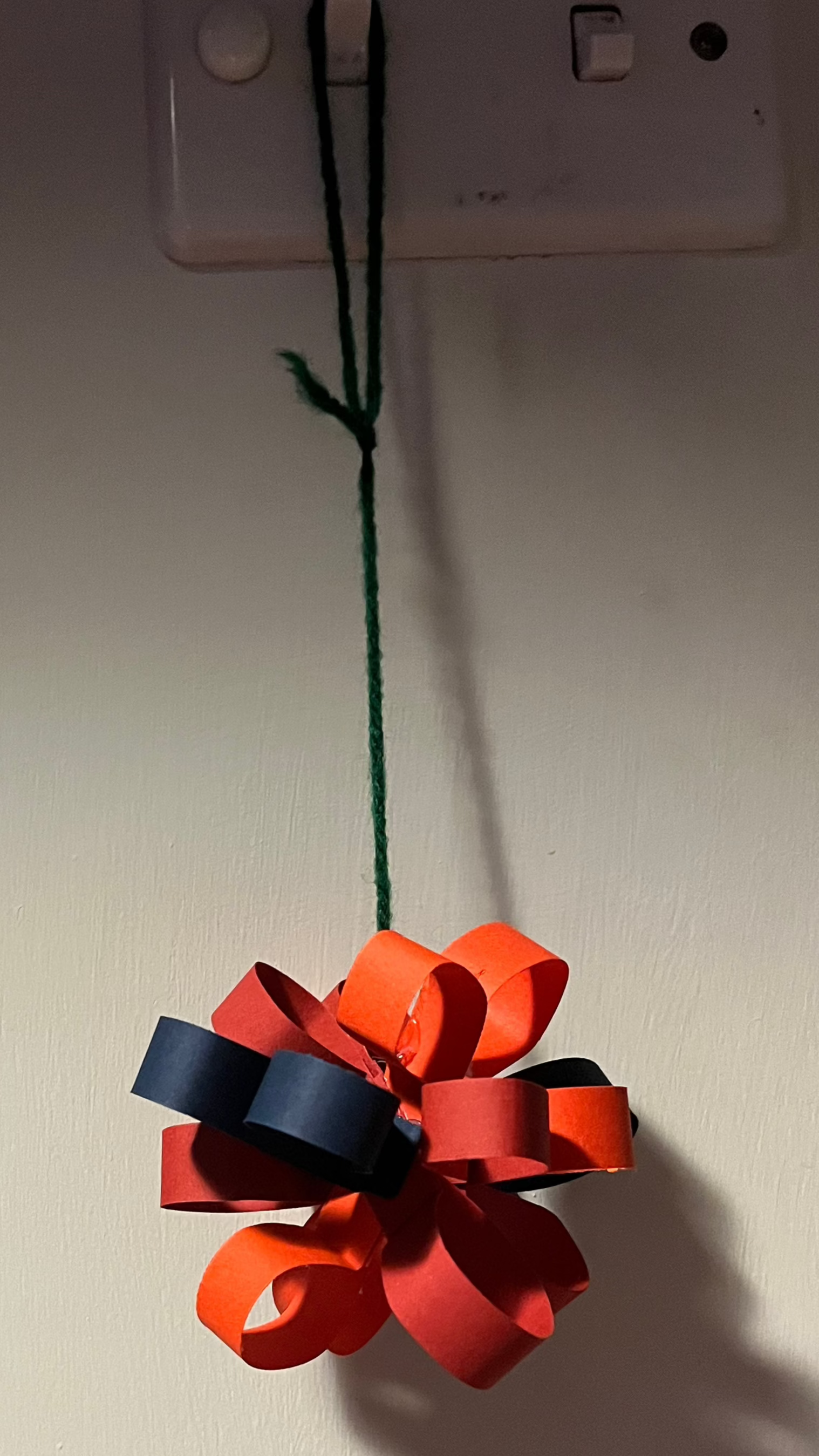 Small Hanging Flowers - Solid colours - Random mix